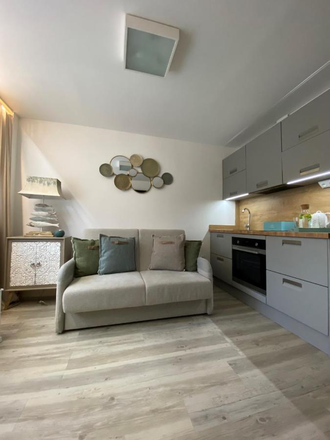 Apartament Studio Kolobrzeg Ngoại thất bức ảnh